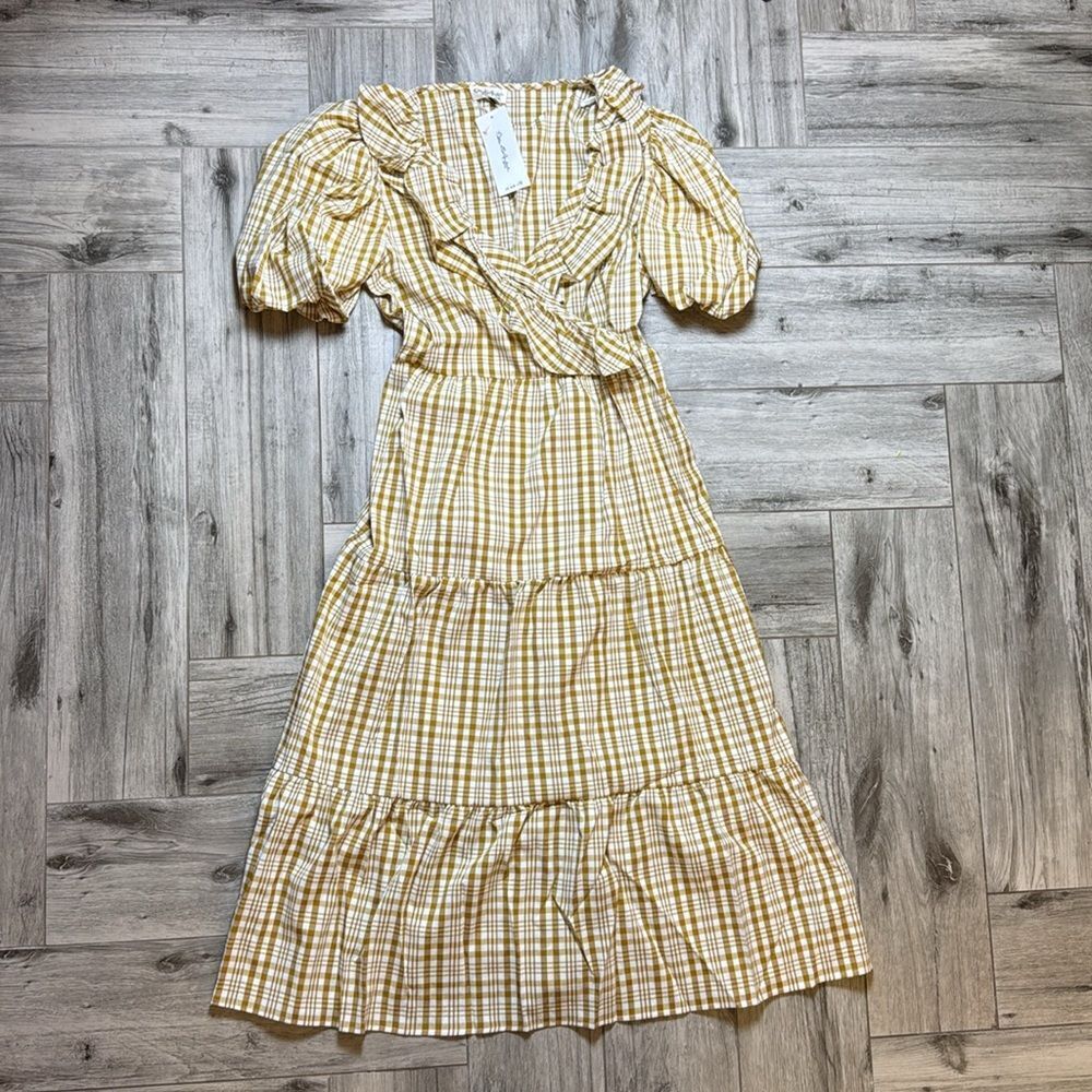 Miss Selfridge Ruffle Wrap Midi in Orche Check Size US 6